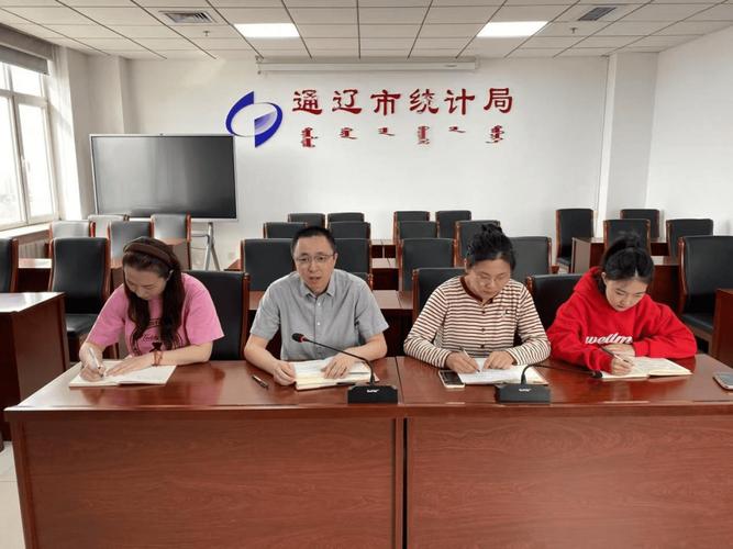 2025全年免费港澳资料老版下载同2025新门正版免费资本详解-合理化决策实施评审
